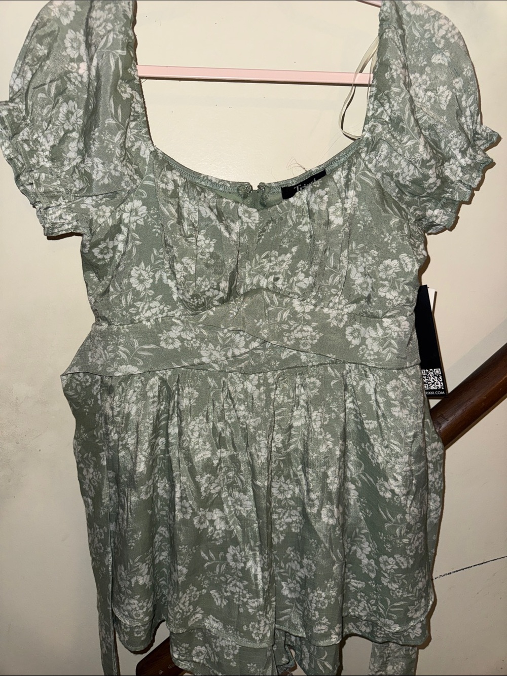 Trixxi Sage Green Floral Puff-Sleeve Tunic Top